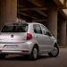 volkswagen-fox-bluemotion-2014-49