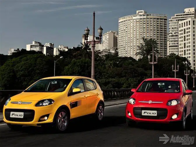Fiat_Palio_sporting_2012-19