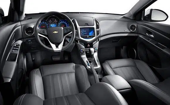 Chevrolet-Cruze-Restyling-2013-3