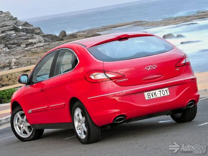 chery-skin-hatchback-002