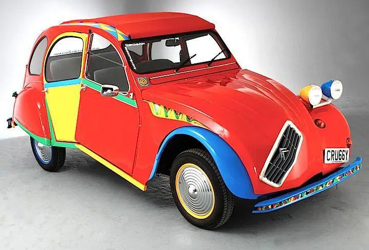 Citroen-2CV-Picasso-By-Andy-Saunders-01