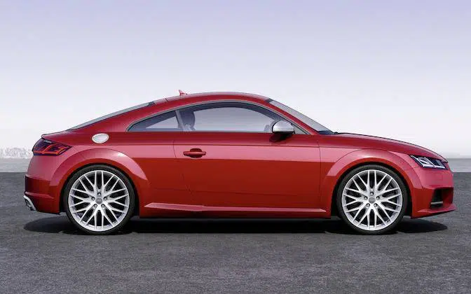 Audi-TT-2014-3