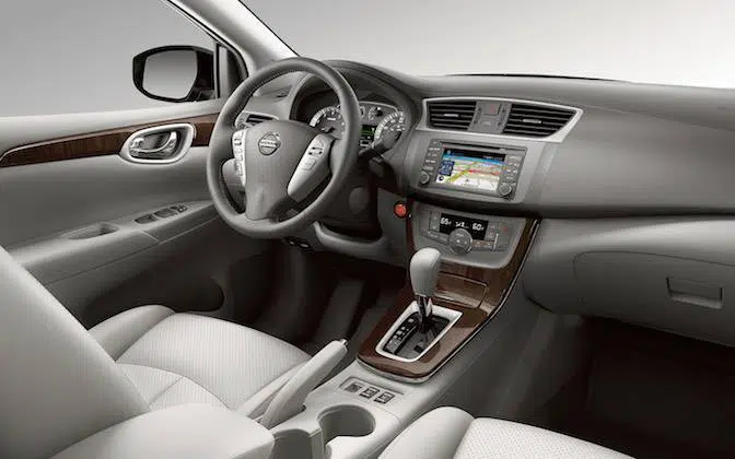 Nissan-Sentra-2