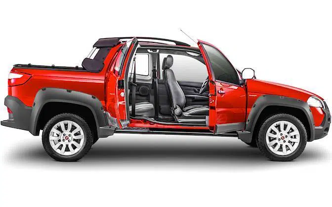 Fiat-Strada-2015-3puertas-5