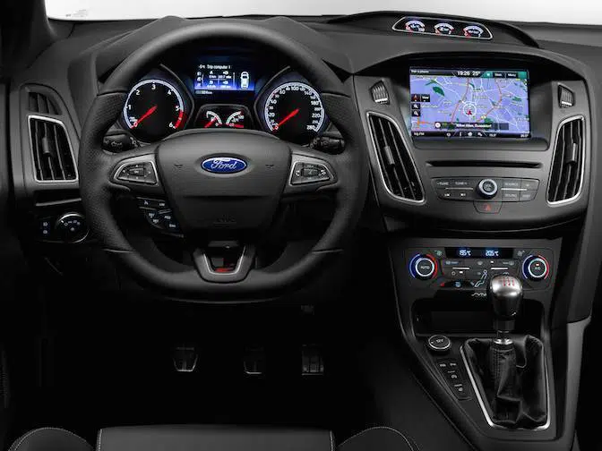 Ford-Focus-ST-4