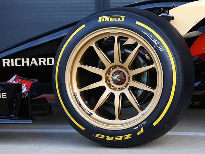 Formula-1-Pirelli-18-pulgadas-02