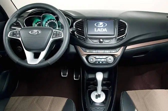 Lada-Vesta-Concept-2