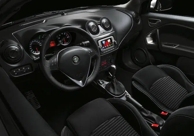 Alfa-Romeo-MiTo-Junior-3