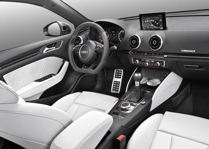 Audi-RS3-2