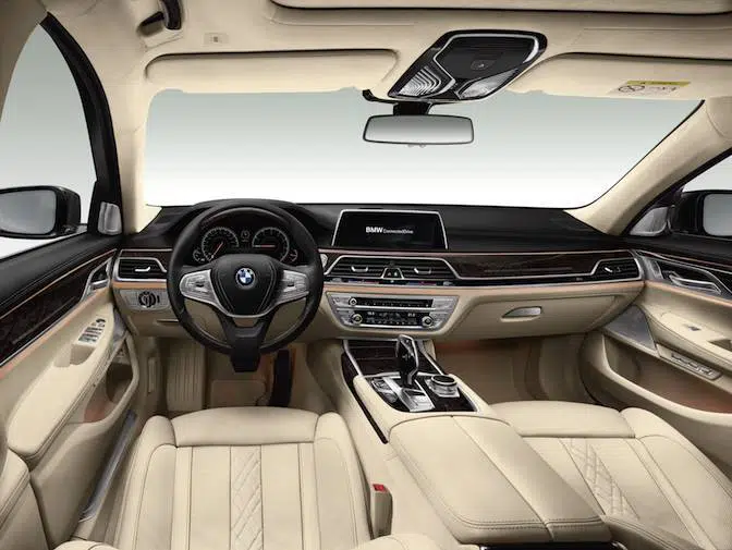 BMW-Serie-7-2015-4