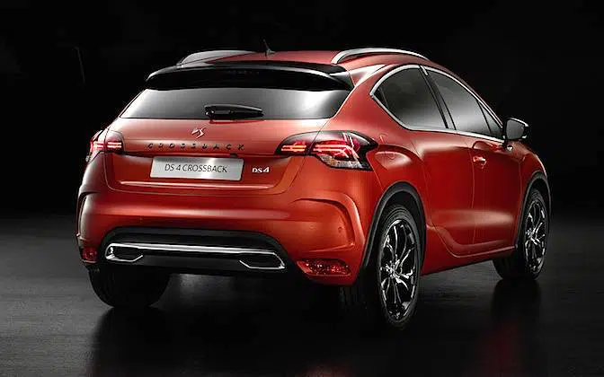 DS-4-Crossback-2