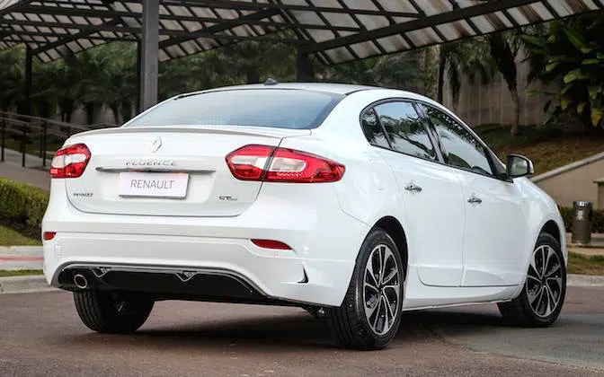 Renault-Fluence-GT-Line-3