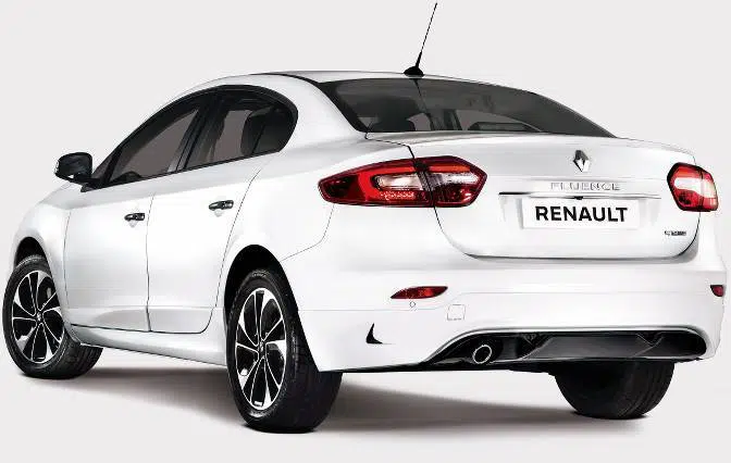 Renault-Fluence-GT2-3