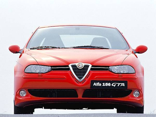 Alfa-Romeo-156-GTA-4