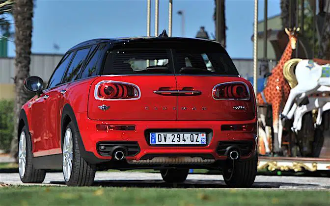 MINI-Cooper-S-Clubman-John-Cooper-Works-Package-3