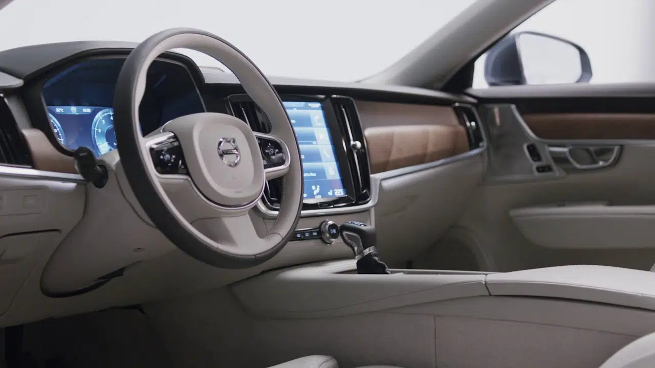 Video: El Nuevo Volvo S90 Nos Muestra Su Interior