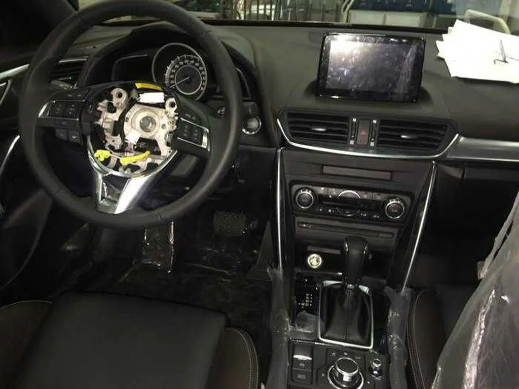 Mazda-CX-4-21