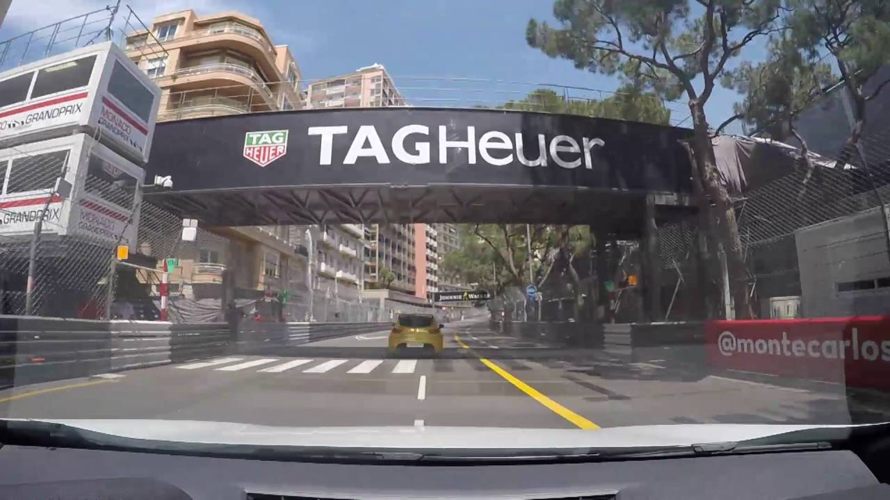 Video: Kevin Magnussen Nos Lleva De Paseo En El Clio Rs 16