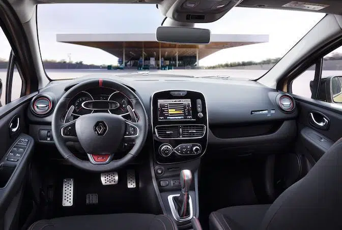 Renault-Clio-RS-2017-2