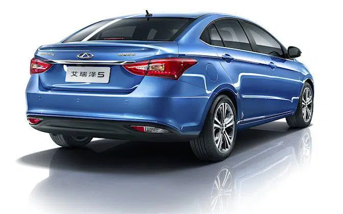 chery-arrizo-5-4