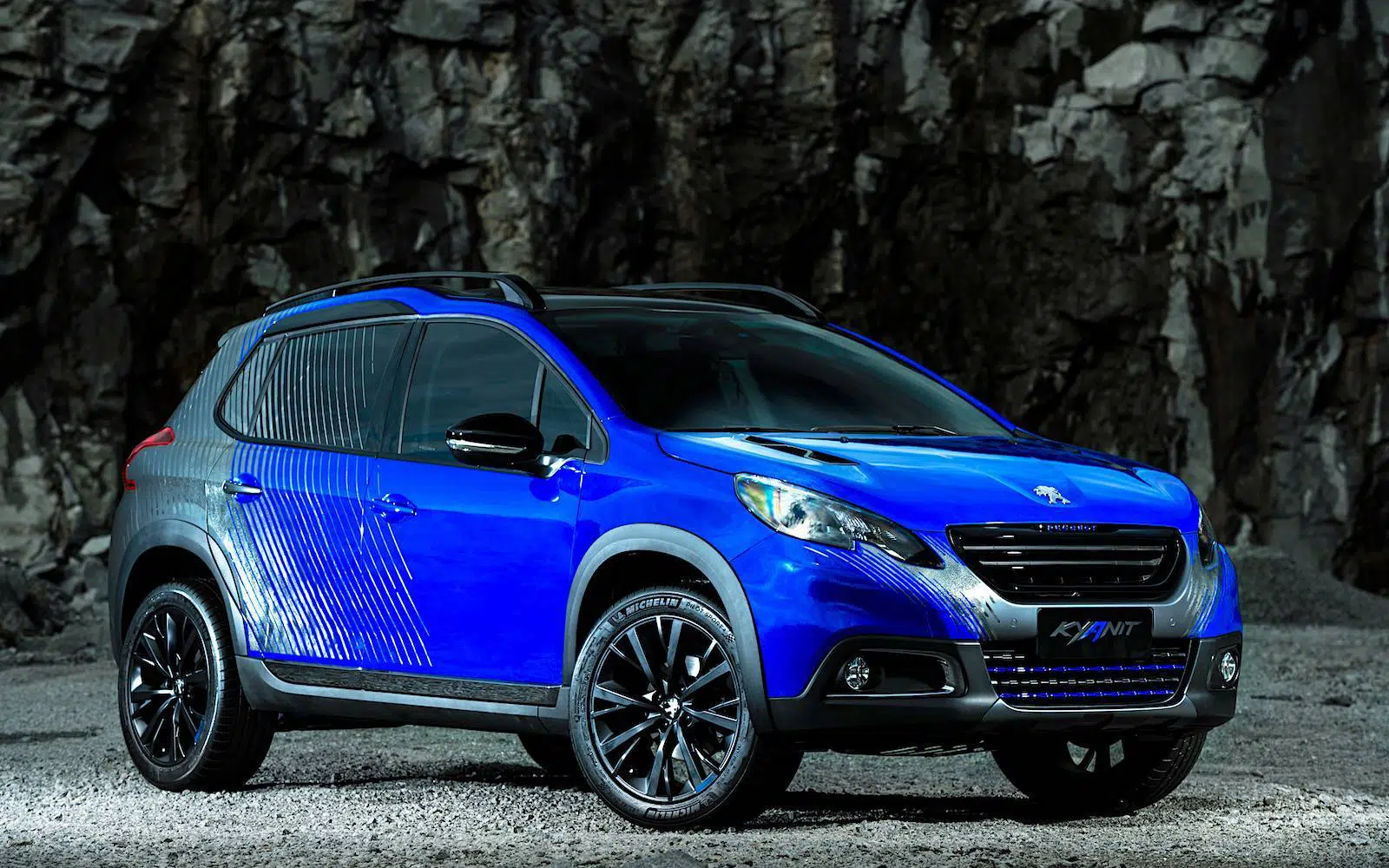 peugeot-2008-kyanit-concept