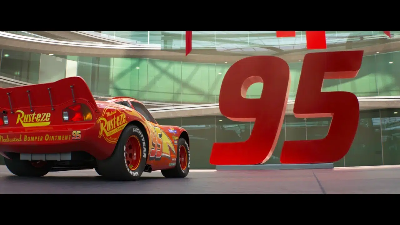 Rayo Mcqueen Regresa Para El Nuevo Trailer De Cars 3