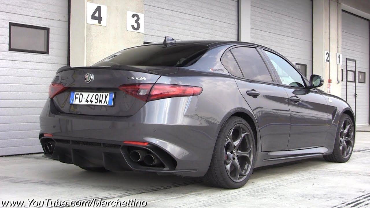 El Alfa Romeo Giulia Qv Hace Rugir Su V6 En Modena [vídeo]