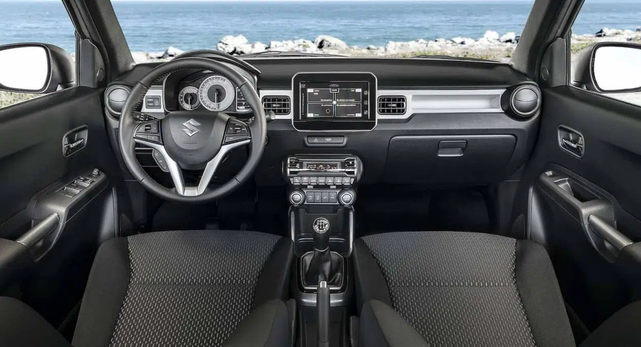Suzuki Ignis 2020 interior